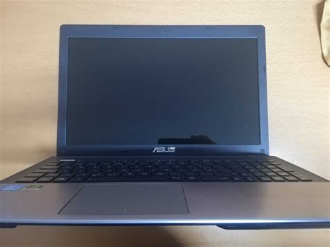 Porty i złącza ASUS K55VJ